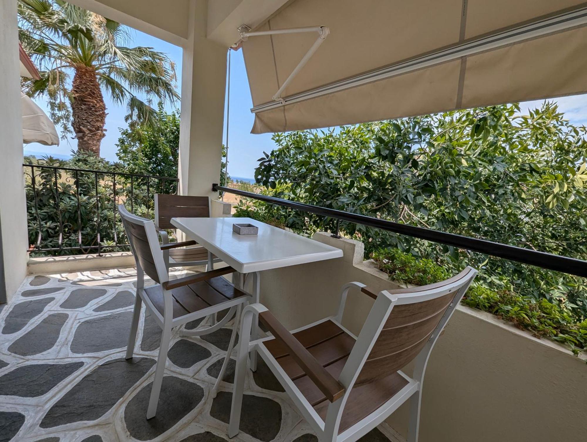 Avgerou Studios And Apartments Psakoudia Exterior foto